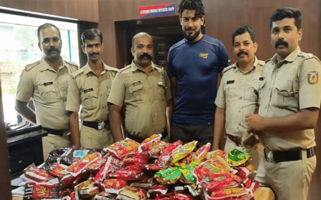 Kasargod: A man was arrested for carrying 3,500 packets of paan masala products in a car.
