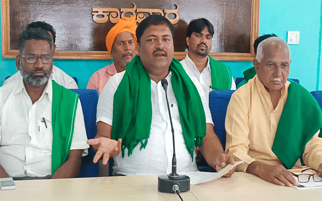 Karwar: Sugarcane growers should be given fair price: Sandeep Kumar Bobati