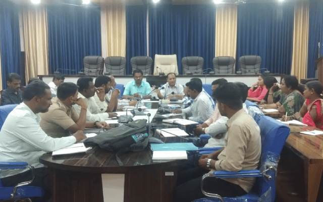 Karwar: Joint meeting of NREGA with implementing departments