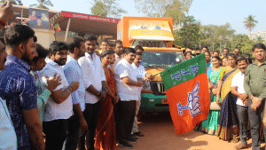 Mangaluru: Vedavyas Kamath launches Pragati Rath Yatra