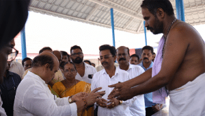 Mangalore: CM Bommai visited Somanatheshwar temple and got darshan of God