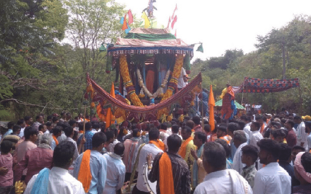 Hogarekhangiri Sri Siddeshwaraswamy Rathotsava