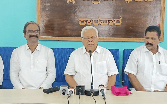 Congress will win with a majority: R.V. Deshpande