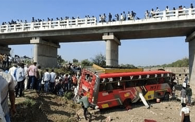 At least 15 killed as bus falls into river from bridge top