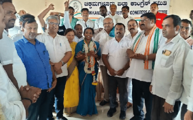 District Congress president thanks voters of the district for congress victory