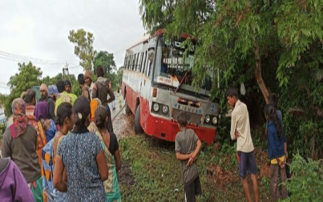 Dharwad: Transport bus skidded off the road