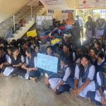 Peruvaje First Grade College students stage protest against lecturer