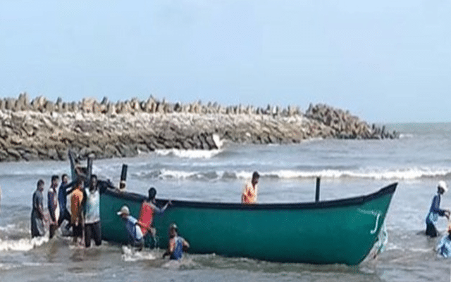 Another boat capsizes in Kodiri, nine rescued