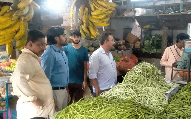 Prices of essential commodities rise during festive season: Notices issued to 45 shops