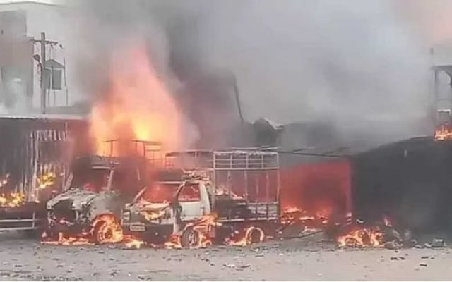 Death toll in Attibele fireworks godown fire rises to 14