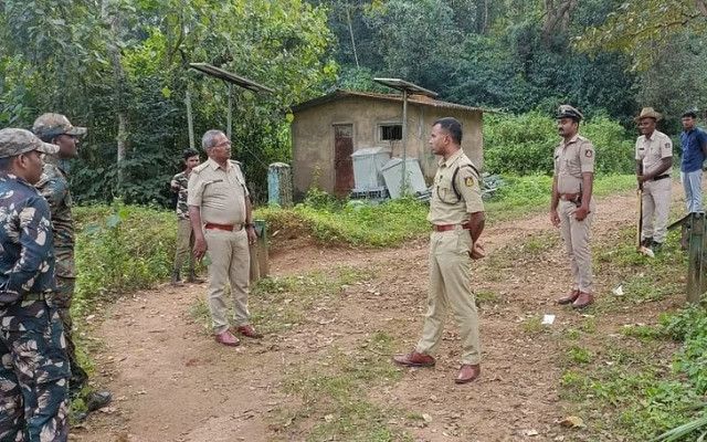Nasal's exchange fire with police on Kerala-Karnataka border, weapons seized