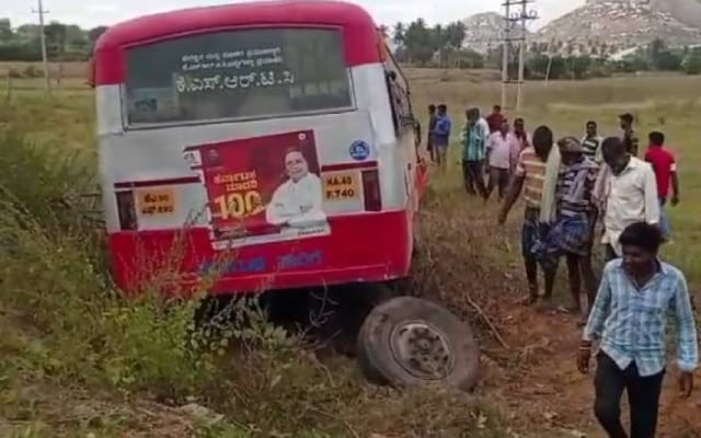 Transport bus rammed into field after driver lost control