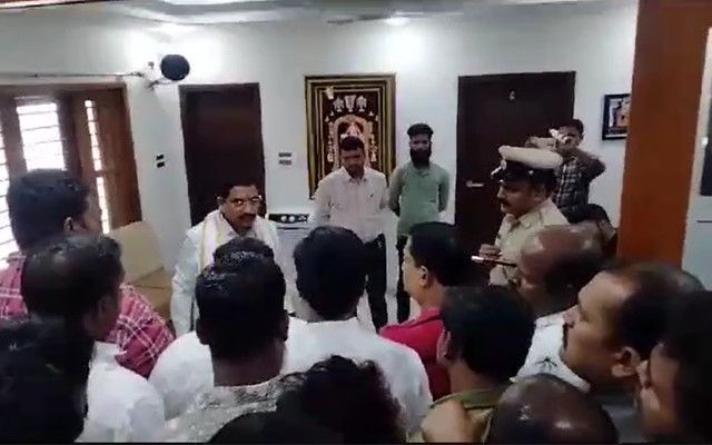 Police crackdown on BJP workers: Union Minister Joshi Tarate
