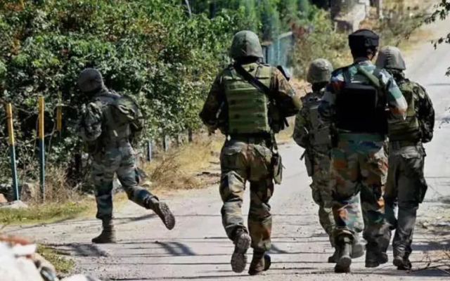 Lashkar-e-Taiba terrorist killed by soldiers