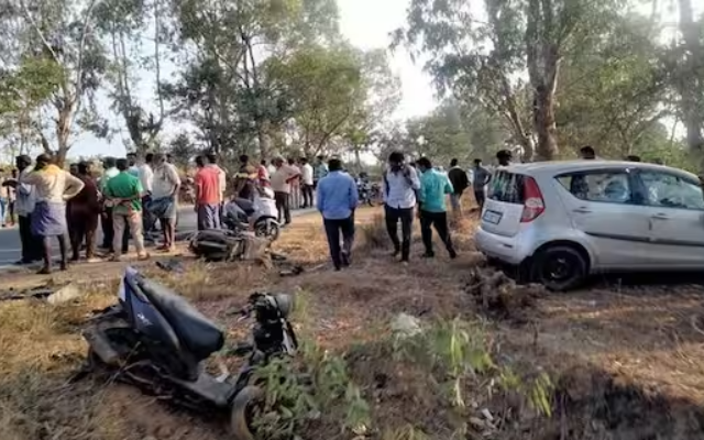 Two students killed as car collides with two-wheelers